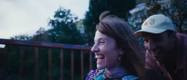 Ein Filmstill aus dem Film »Forever Yours«