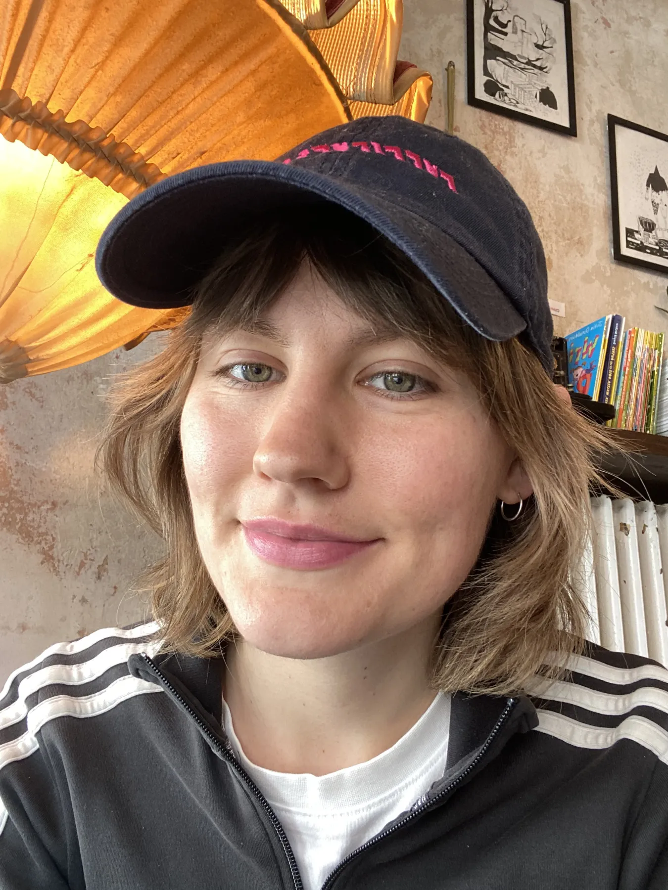 Ein Porträt von Leila Knörr