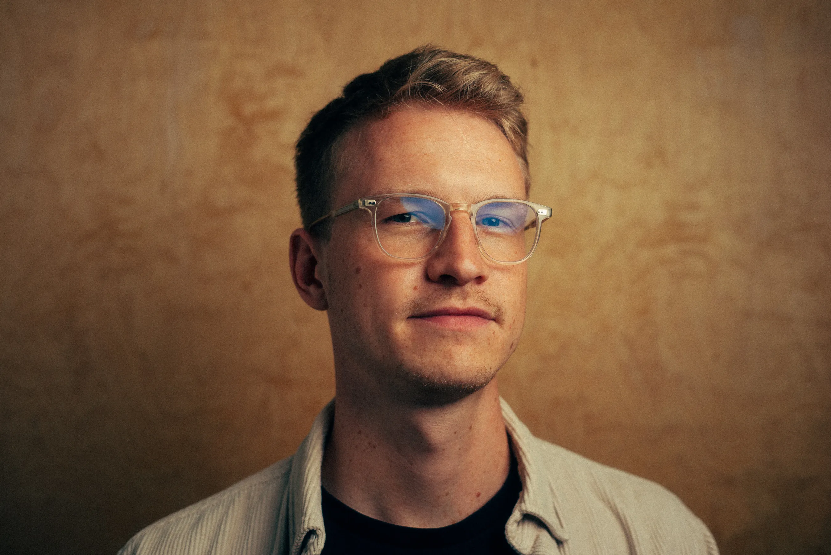 Ein Porträt von Max Rainer 